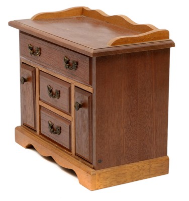 Vintage Laurell Wooden Dresser Style Jewelry Music Box 
