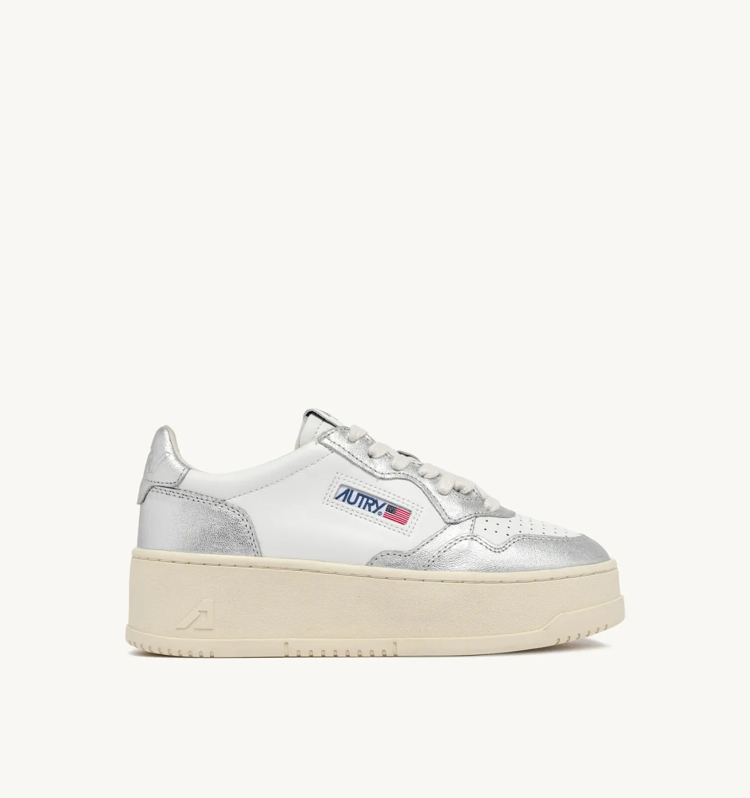 ◆Autry◆\tMedalist Woman white silver sneakers Autry Medalist Platform Sneakers For Women In White And
