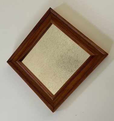 DISTRESSED FRAMED WOOD MIRROR WALL MOUNT DIAMOND HUNG SQUARE