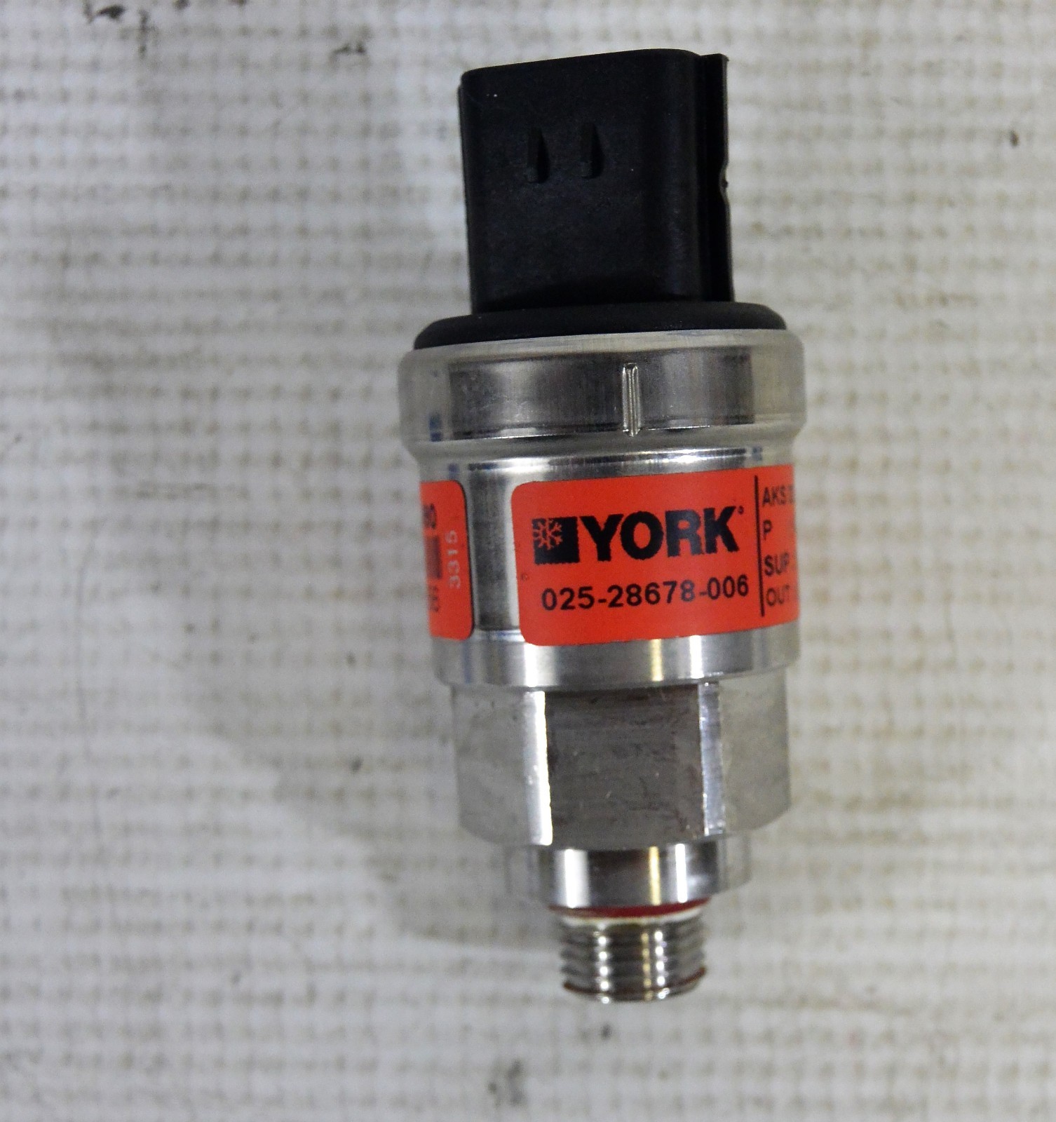YORK 025-28678-006 Pressure Transmitter Danfoss 0-300 psis