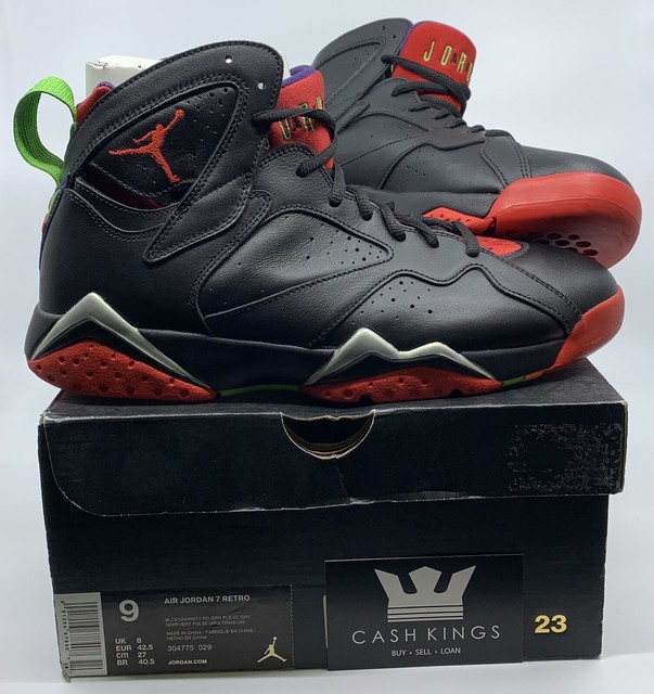 size 7 retro 9