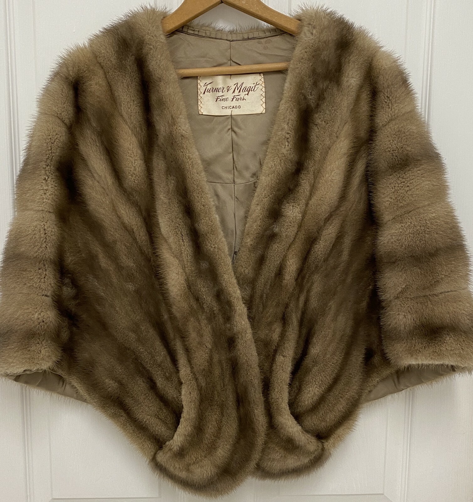 muguet ミュゲ volume fake fur cort MINK fur coat jet black gold buttons Women's Large jacket 51