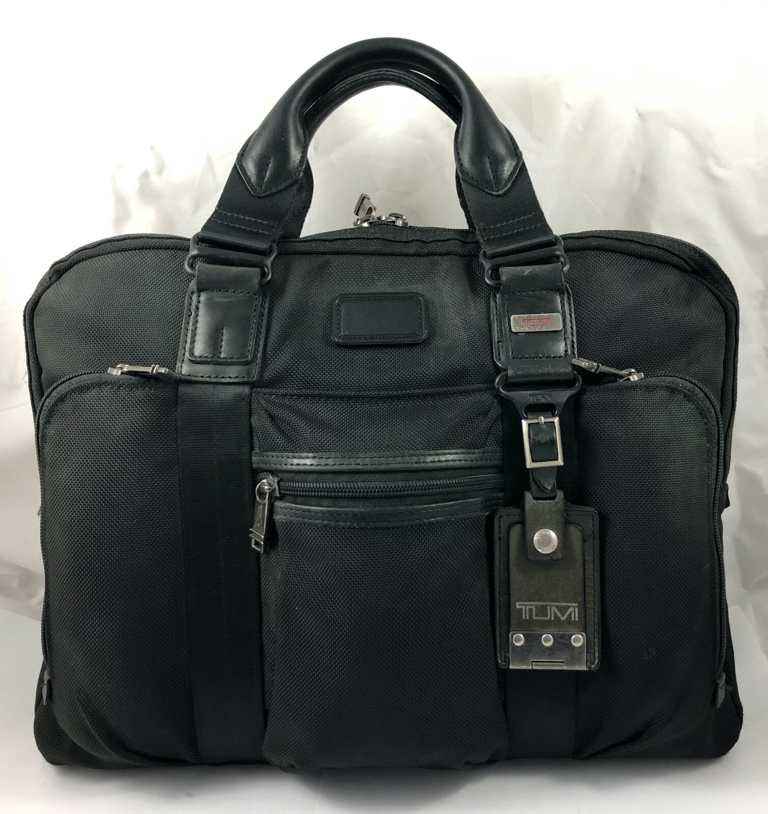 tumi alpha bravo briefcase