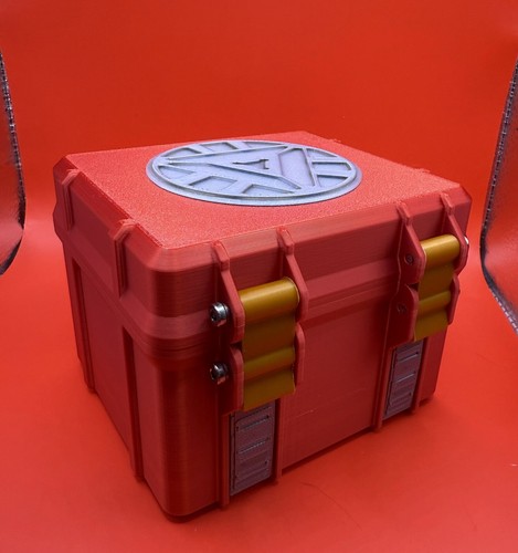 MTG Marvel's Iron Man１箱 MTG Marvel's Iron Man1箱 MTG Marvel Secret Lair Iron Man