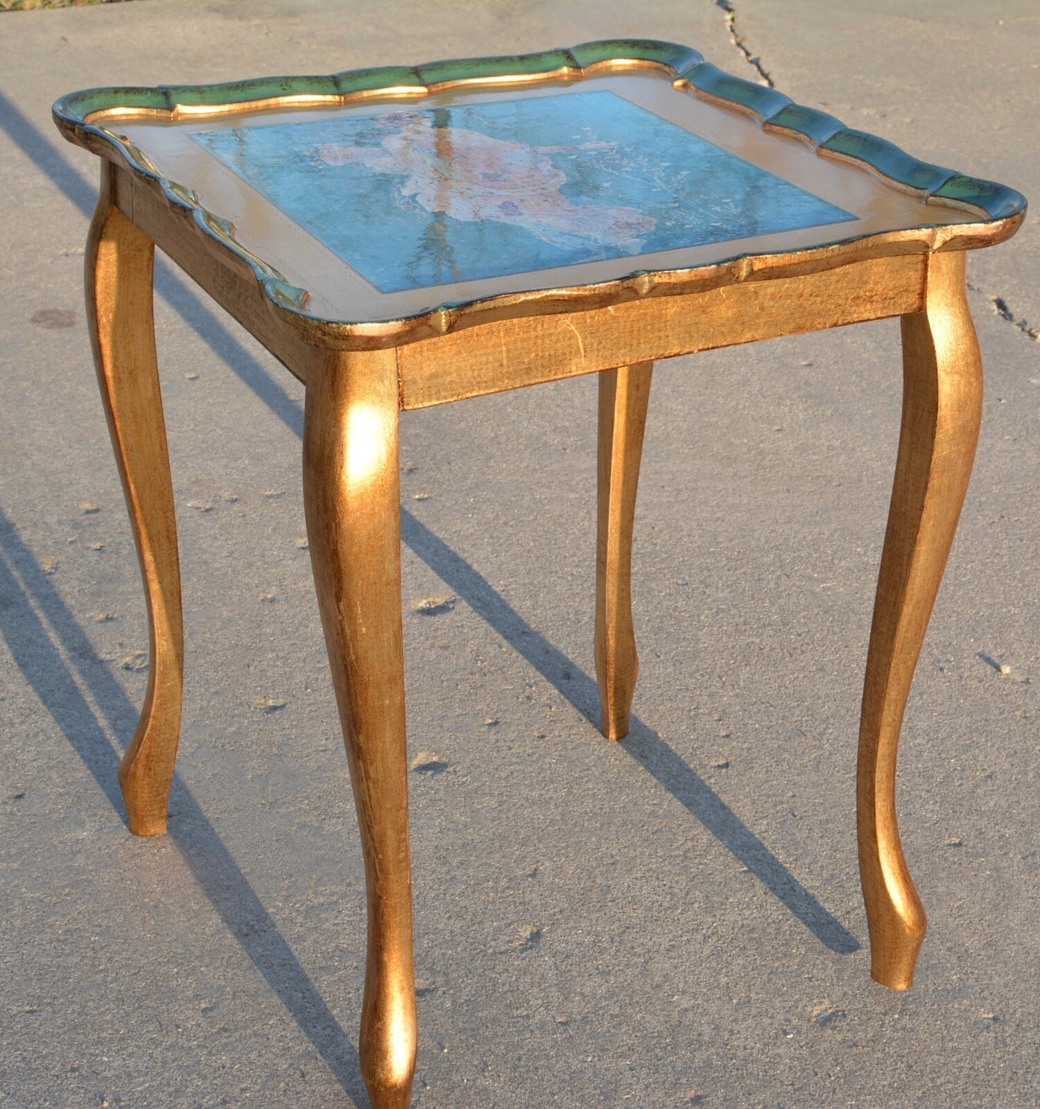 Neiman Marcus Florentine Giltwood Gold Italy Flora Pompeii Fresco Accent Table