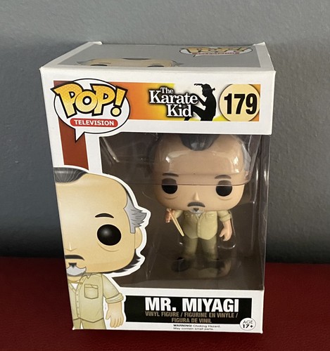 FunKo POP Movies: The Karate Kid - Mr. Miyagi Toy Figure [並行輸入品] $_12.JPG?set_id=880000500F