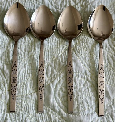 Vintage MCM Oneida Spanada Flatware 4 Spoon Soup Table Rogers Premier Stainless