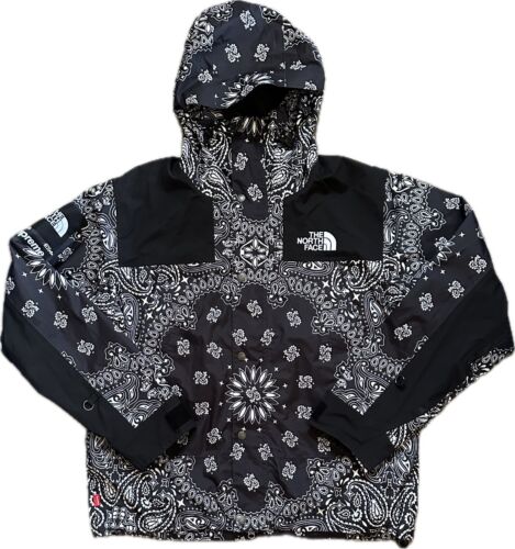 Supreme X The North Face Bandana Mountain Jacket Parka Black Supreme X The North Face Bandana Mountain Jacket Parka Black