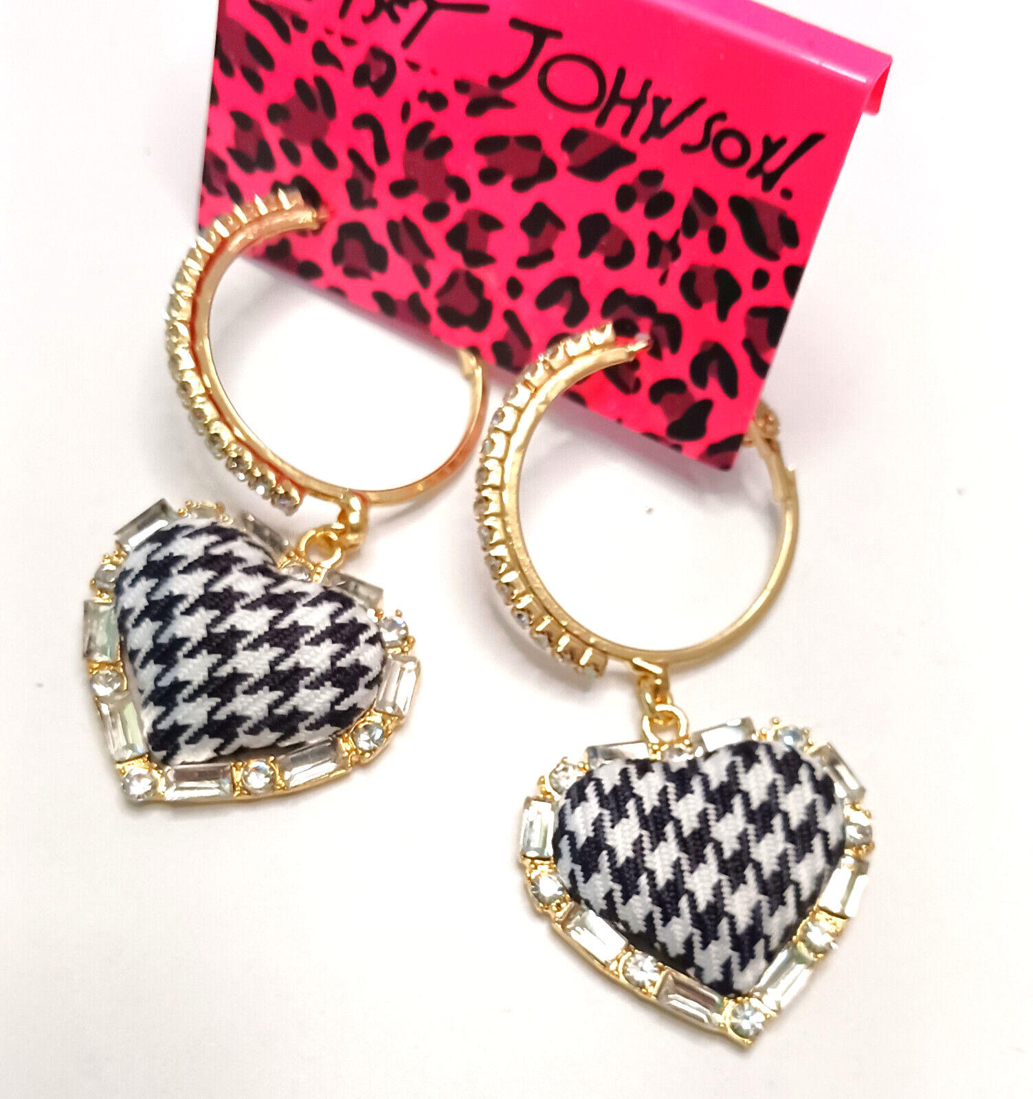 Classy HOUNDSTOOTH Black White HEART Rhinestone Betsey Johnson Dangle Earrings