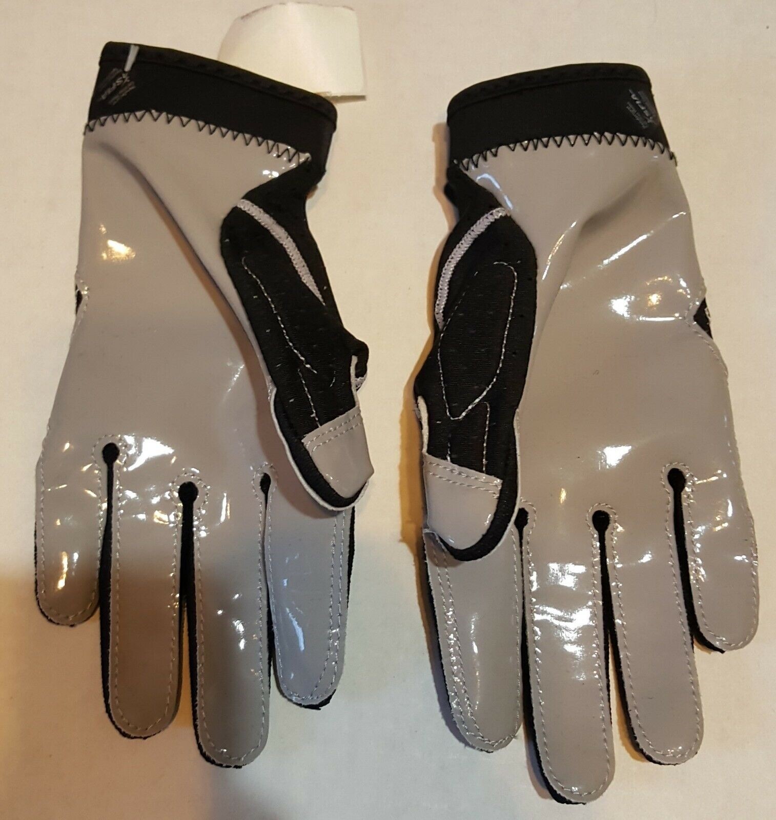 Nike Superbad Football Gloves Black Youth Large NWOT