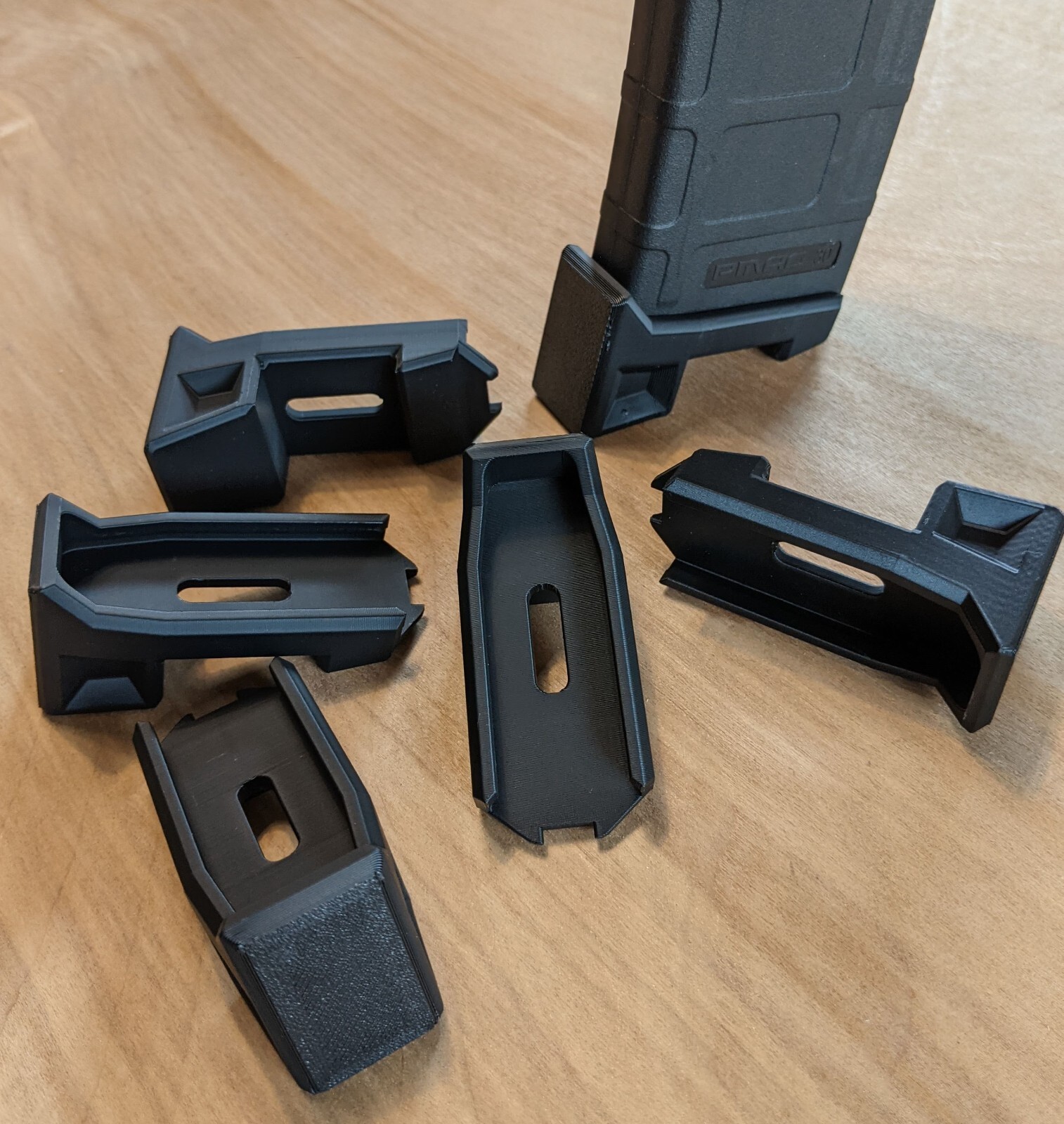 その他 MagPod Base Plate for GEN2 PMAG (3-Pack) Amazon.com: MAGPOD 3PK FOR GEN2 PMAGS BLACK : Sports & Outdoors