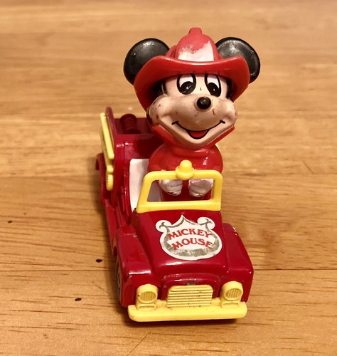 iΦ【希少】5個 ディズニー ミニカー ミッキー ドナルド 日本製 ヴィンテージ iΦ【希少】5個 ディズニー ミニカー ミッキー ドナルド 日本製