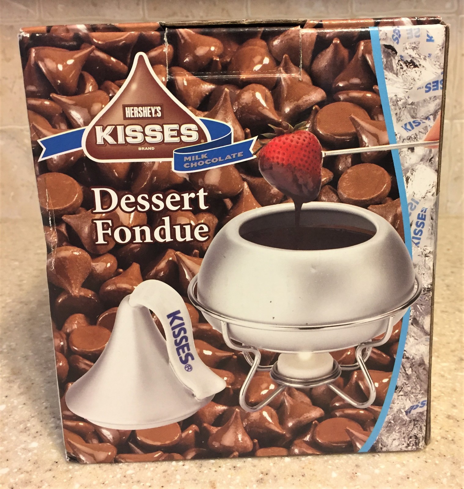 N.O.S.  Kiss Hersheys Chocolate Kisses Fondue Set NIB 2005 Silver