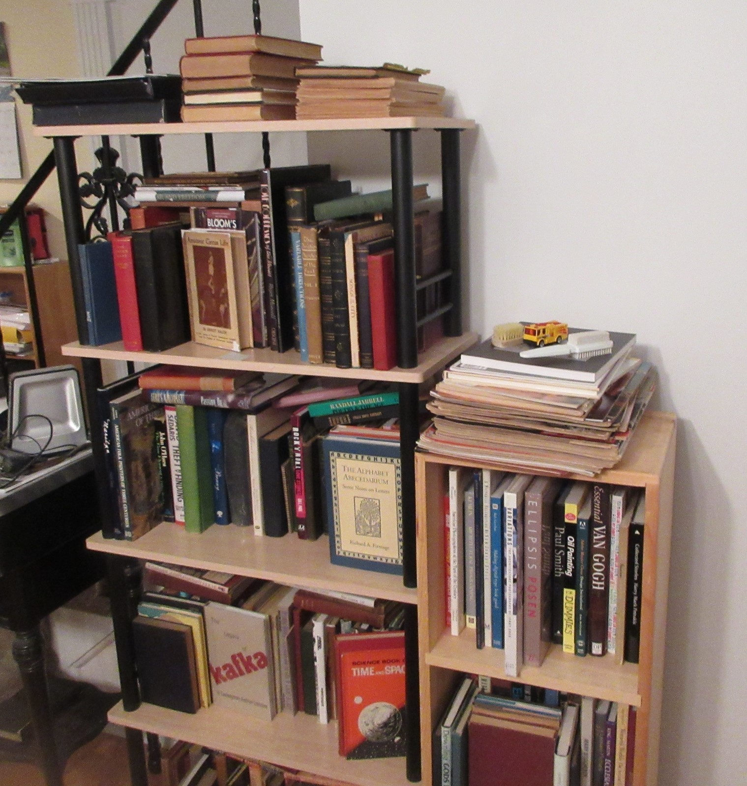 LOCAL PICKUP ONLY REMAINING CONTENTS OF ONLINE AMZN BOOKSTORE $2200.00 !!!