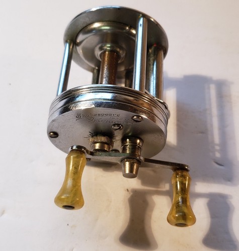 リール Shakespeare WONDER REEL 2600 リール Shakespeare WONDER REEL 2600 Shakespeare 2600 Old