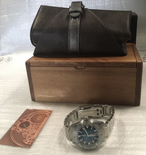 Pre-owned Zelos Horizons 200m 12hr Teal Ss Steel 39mm Watch - Dealer & Warranty