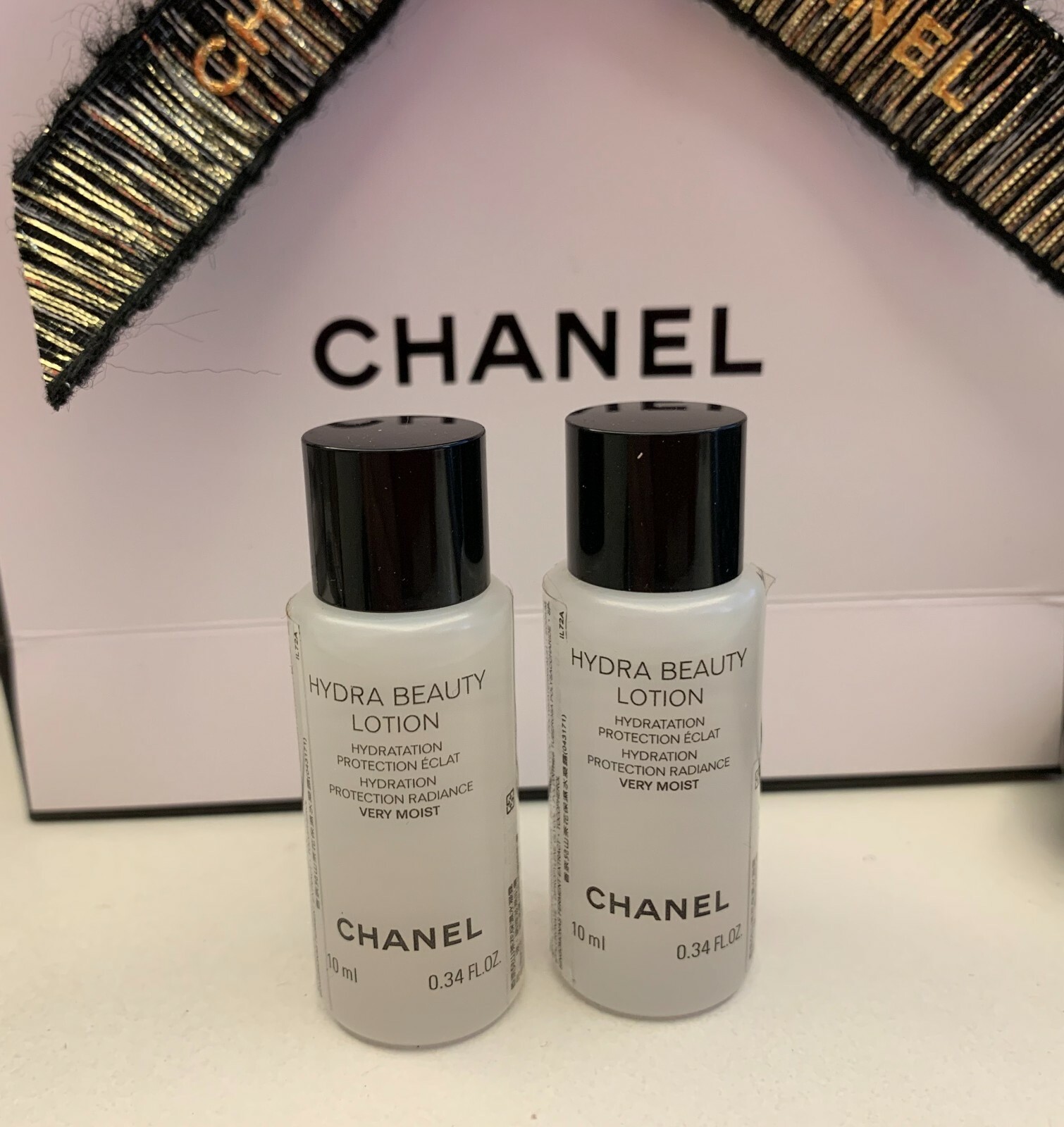 CHANEL Hydra Beauty Hydration Protection Radiance Lotion