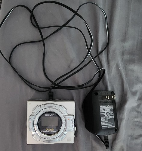 ポータブルプレーヤー SHARP 1-BIT PORTABLE MINIDISC RECORDER Sharp DR77 1 Bit Test : r/minidisc