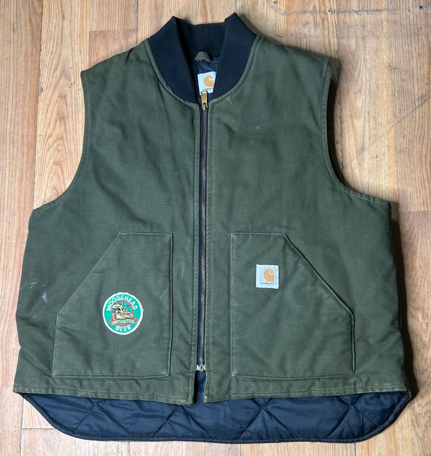 Vintage Carhartt VO2 Green Mens Quilted Vest with Moosehead