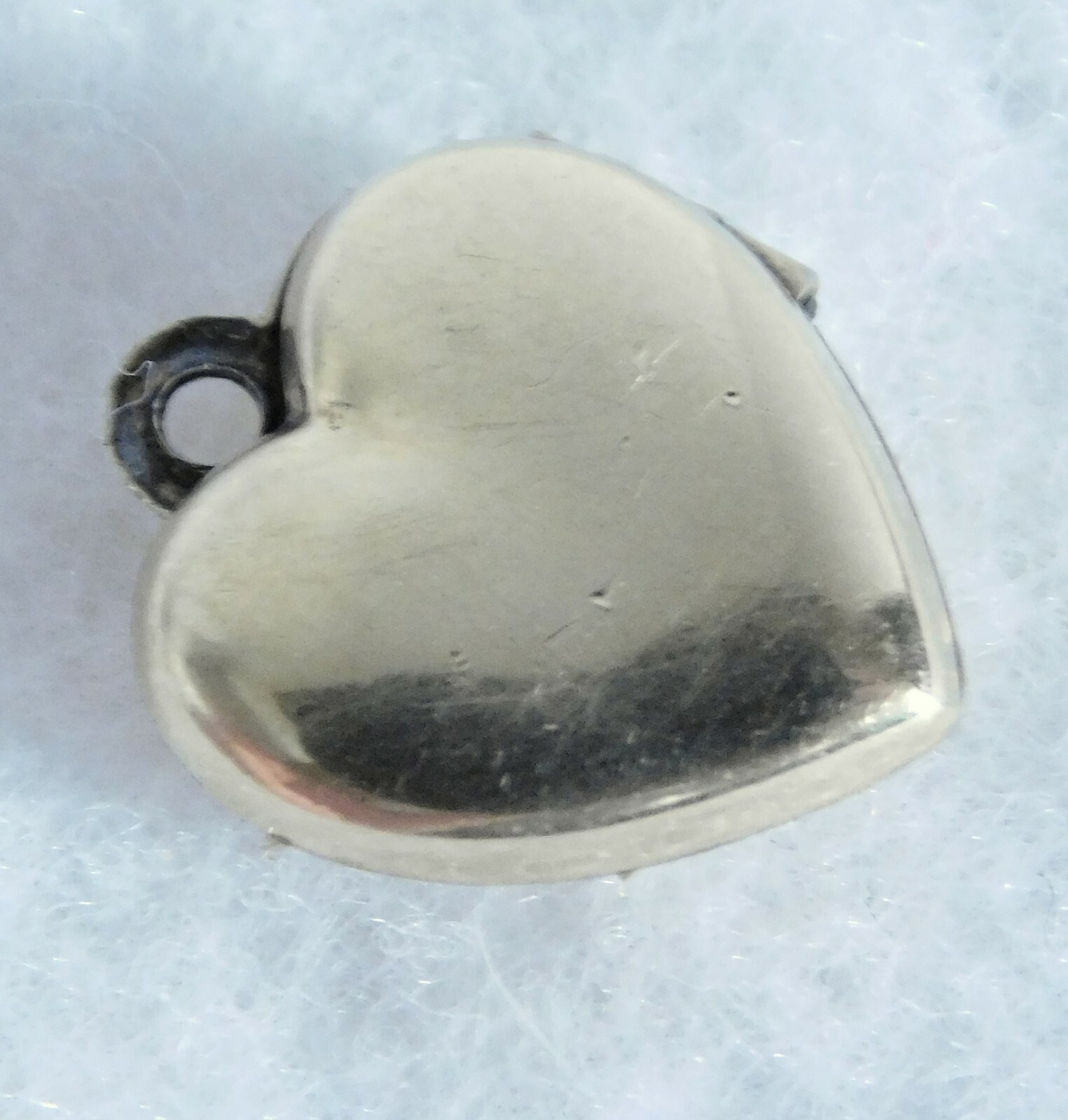 Antique TD 12K Gold Filled Engraved Front Miniature Heart Locket Pendant Charm
