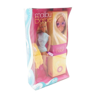 Mattel 2001 Reproduction of the 1971 Malibu Barbie with Keepsake Box NRFB