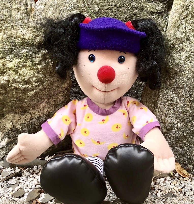 Vintage 1995 Big Comfy Couch Loonette Plush Clown Doll Toy 20