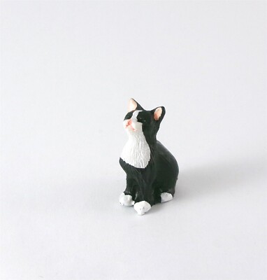 Dollhouse Minature BW Cat Sitting, Eyes Closed E0202