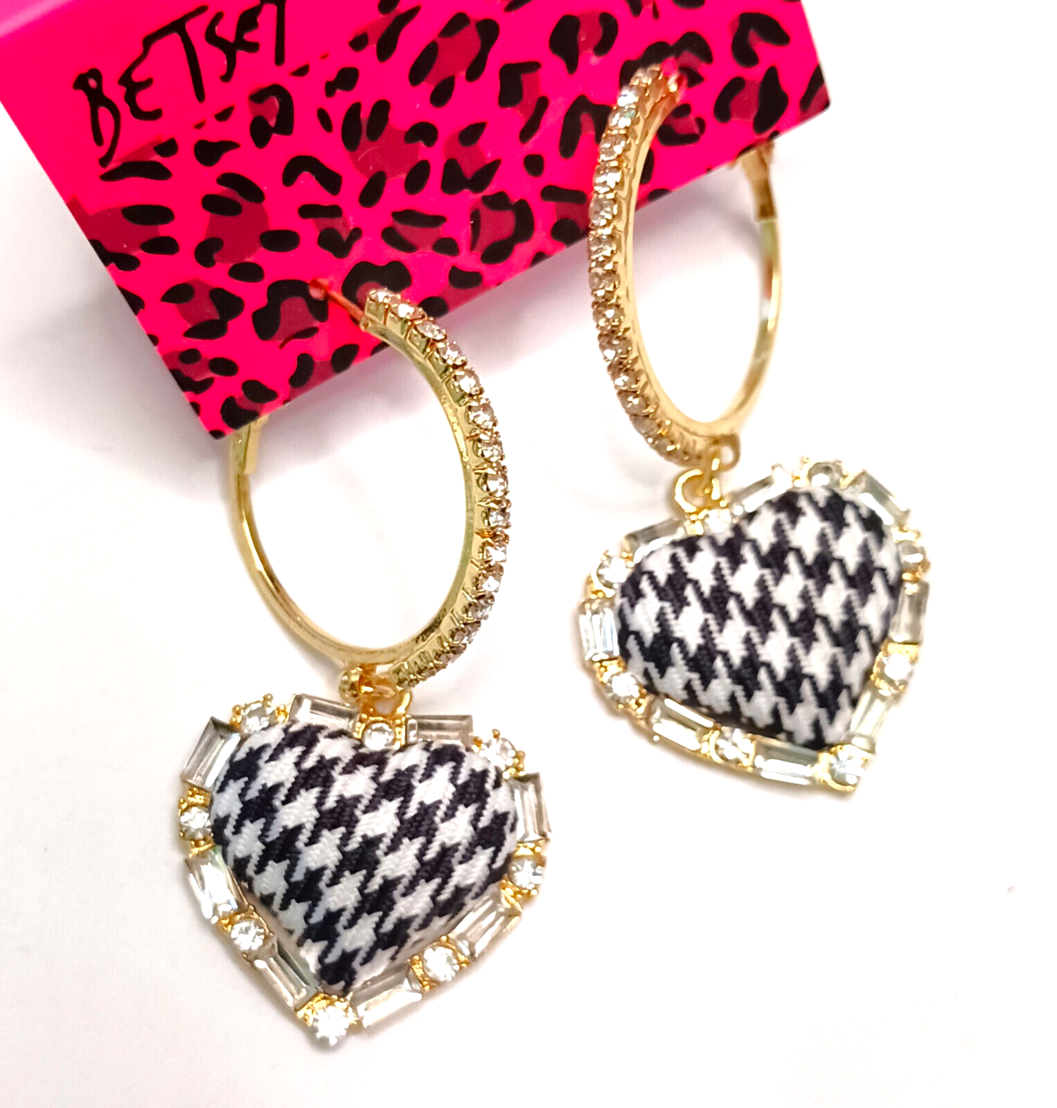 Classy HOUNDSTOOTH Black White HEART Rhinestone Betsey Johnson Dangle Earrings