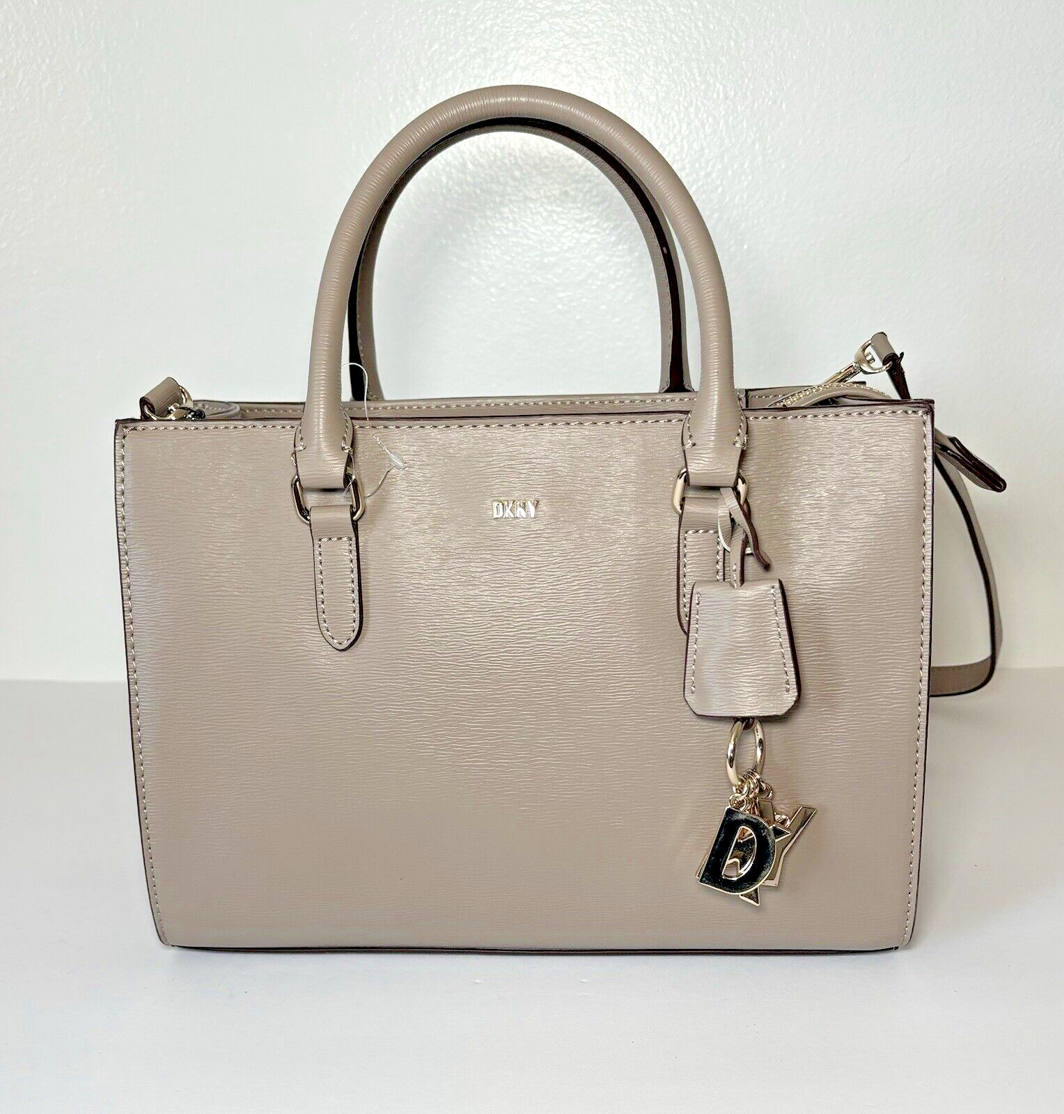 バッグ DKNY leather bag DKNY Parker Messenger Shoulder Bag Black & Gray Faux Leather