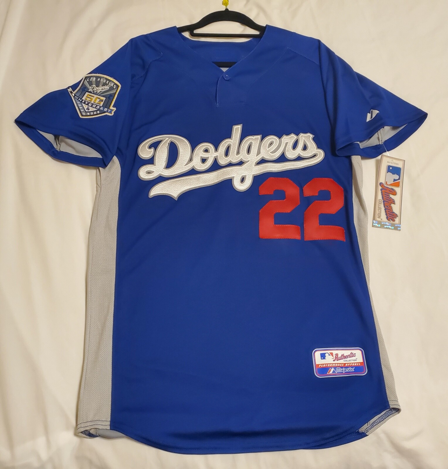 【激レア】LA限定　Los Angeles Dodgers ブルゾン　　Mサイズ 激レア】LA限定 Los Angeles Dodgers ブルゾン Mサイズ-の公式