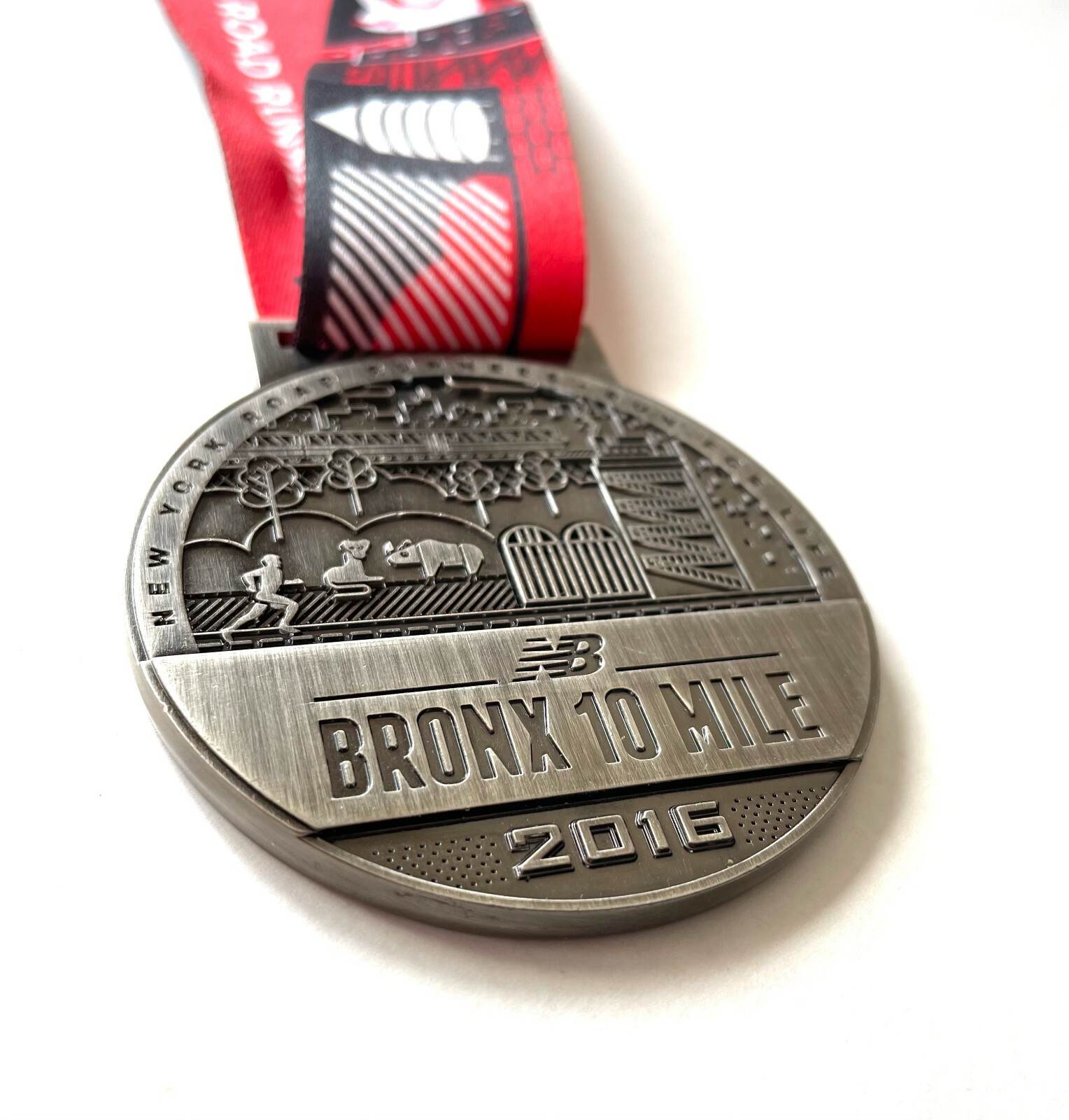 BODYSONG. MédailleJK Lot of 6 Finishers medals 5k 10k 10 Mile Bronx Nike Jozi | eBay