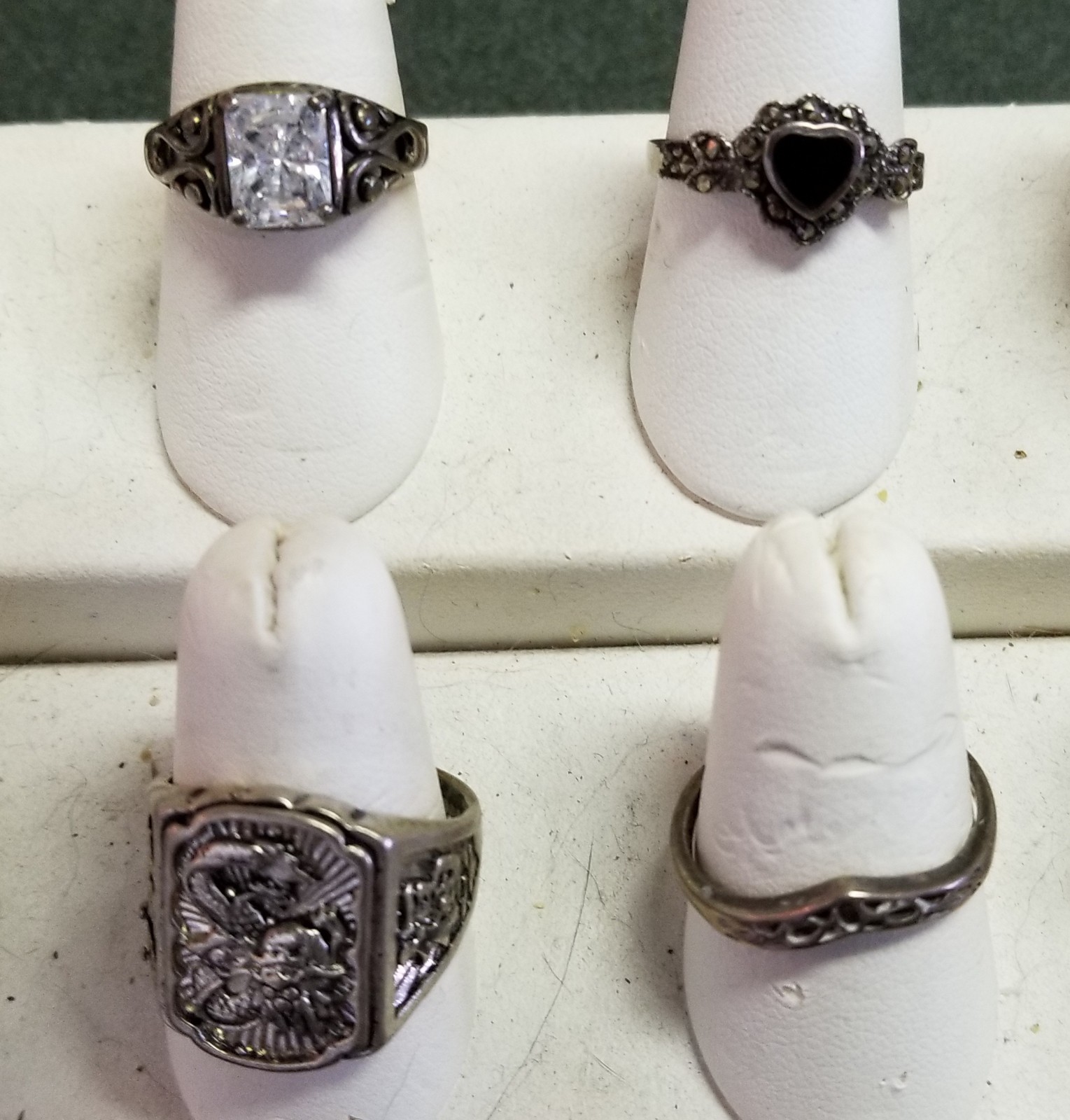 MIXED LOT OF 12 STERLING SILVER AND GEMSTONE RINGS