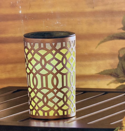 allen + roth, 7.5" Laser Cut Geometric Design Solar LED Accent Lamp Light