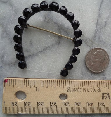 Antique Victorian Jet Horseshoe Pin