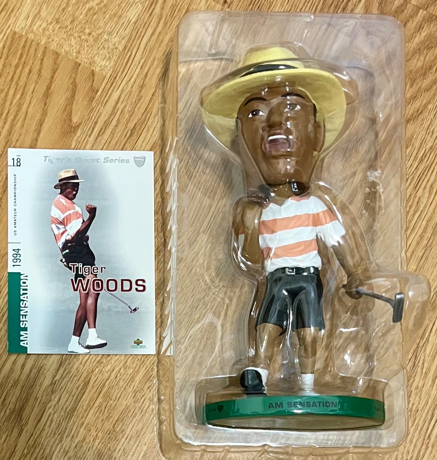 TIGER WOODS Tiger's Quest Bobblehead AM Sensation Nike Golf