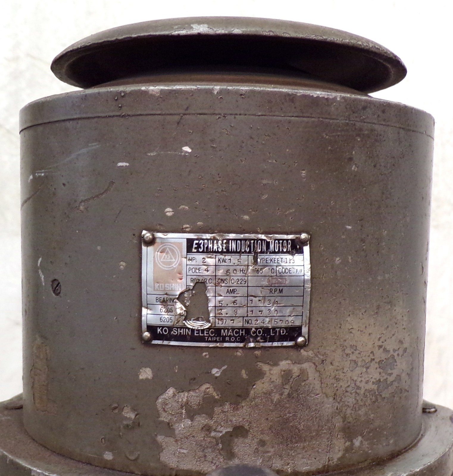 MAXMILL, VERTICLE MILLING MACHINE, 9X42, 2 HP, 3 PHASE,