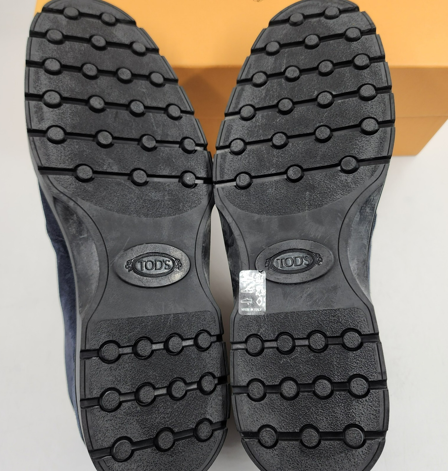 Tod's Lace Up Desert Boots Men's 8/9.5US Blue Suede Embossed Monogram Round Toe - Picture 7 of 22