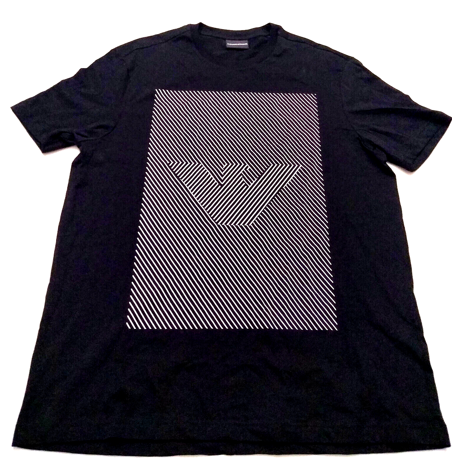 Tシャツ・カットソー EMPORIO ARMANI Women Tops 8N2K152NXXZ0999 BLACK Women's Sports Tops and T-Shirts | EA7