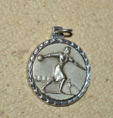 WOMAN WOMEN'S BOWLING 3D VINTAGE 1'' PENDANT