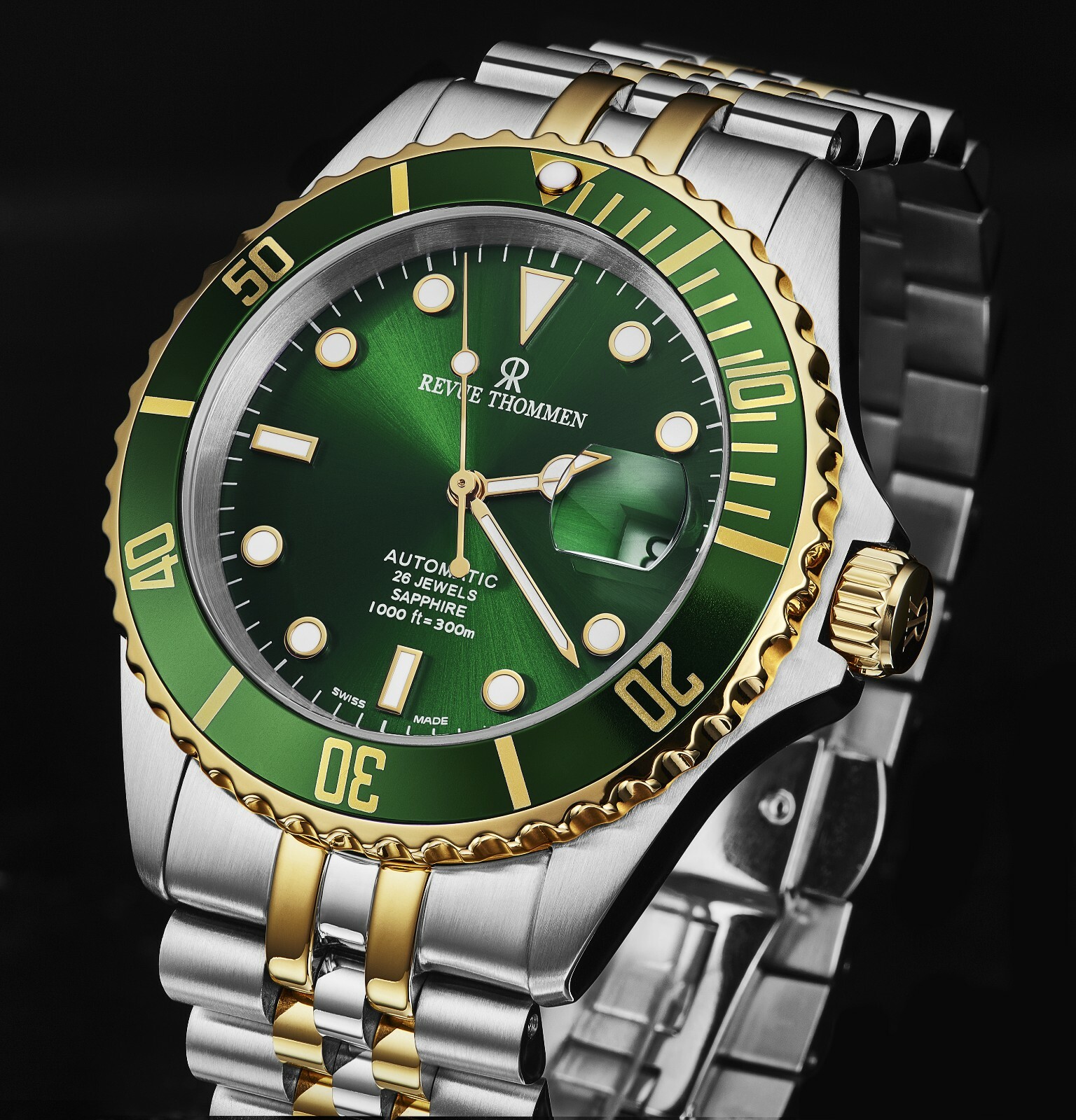 Pre-owned Revue Thommen Men's Diver Green Dial Two Tone Automatic Watch 17571.2244