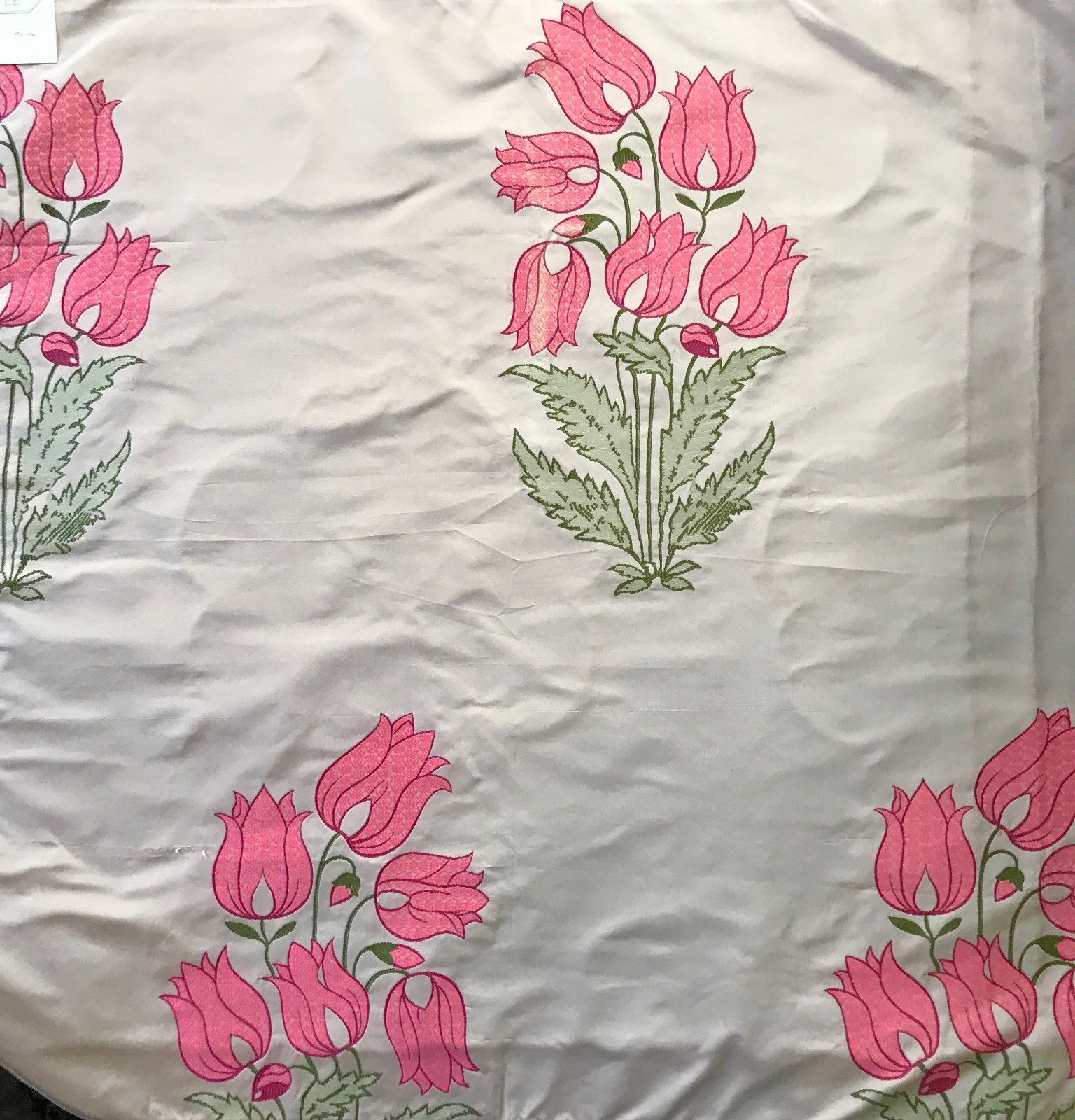 OSBORNE & LITTLE SILK INDIAN FLOWER IN PINK, GREEN, AND PALE LILAC