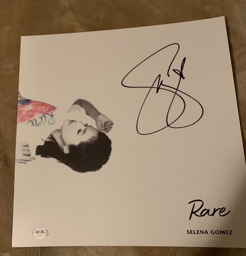 selena gomez サインアートカード入り アナログ盤 s-l400.jpg