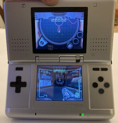 Rare Nintendo DS Metroid Prime Hunters Model NTR-001 Silver With Charger 