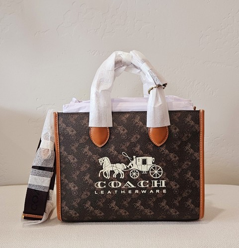 Coach Ace Tote Bag 26 With Horse And Carriage Print-Brass