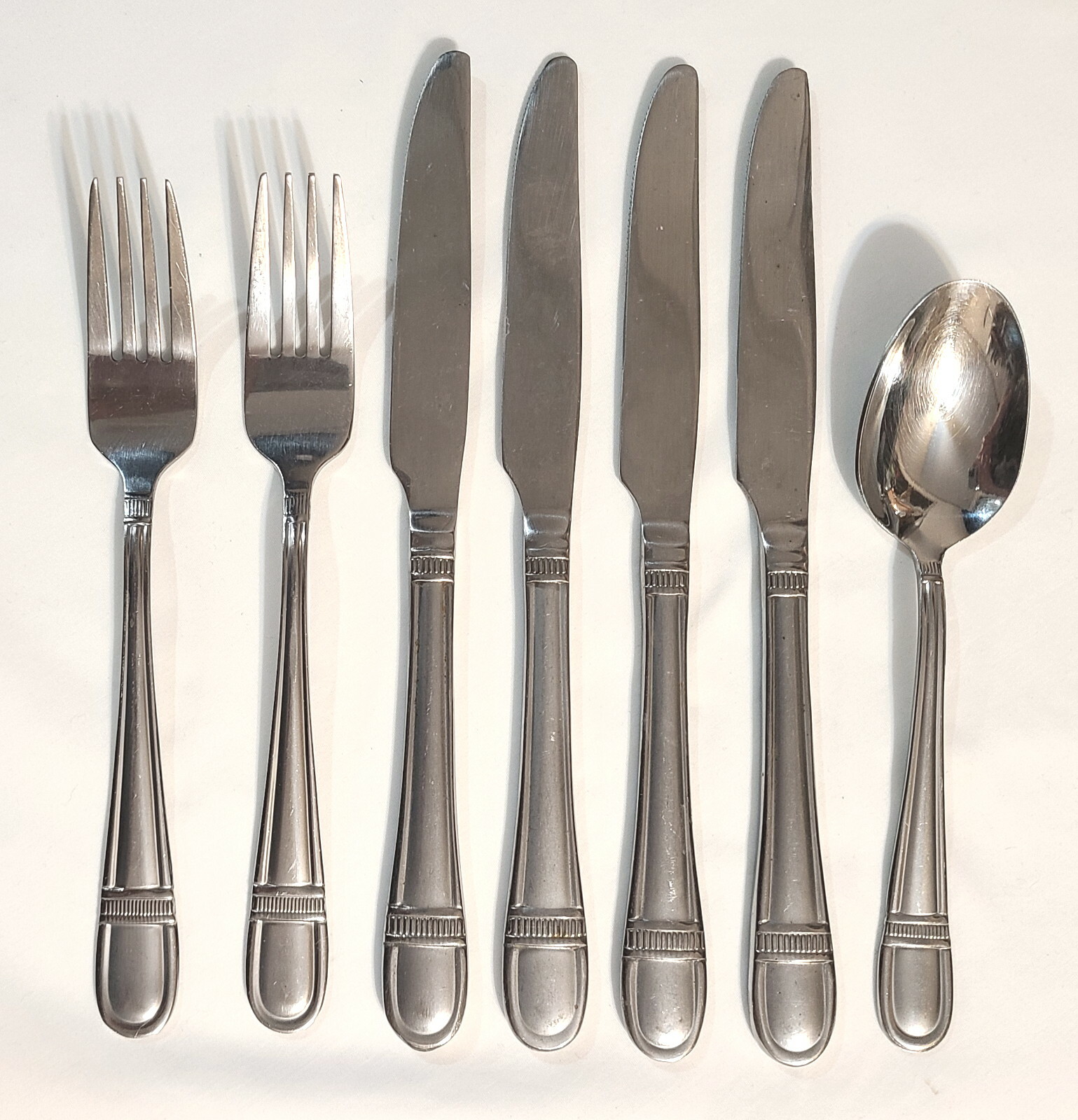 Купить Столовые приборы Mixed Lot 7 Pieces Colonnade Stainless Flatware ...