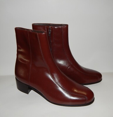 NWOB Florsheim Shoes Men's 10.5 EEE Brown Leather Duke Boots Style 17087