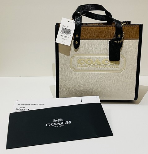 トートバッグ COACH Field Tote 22 In Colorblock With Coach Badge C3461 Field Tote 22 In Colorblock With Coach Badge