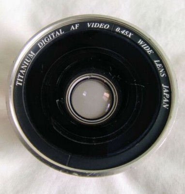 Titanium Digital AF Video 0.45x 37mm Lens with Macro.