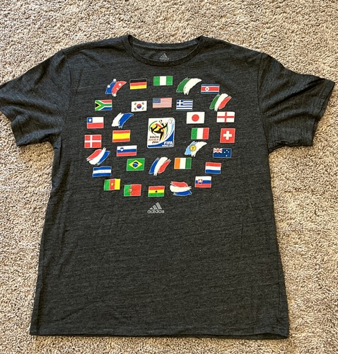【希少】2010 FIFAワールドカップ オランダ代表 Tシャツ adidas Adidas men's M red FIFA 2010 World Champions #13 Mata jersey