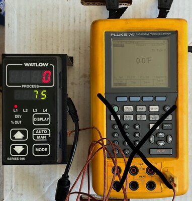 Watlow 986A Microprocessor-Based Temperature/Process Controller (986A-10FD-AARG)